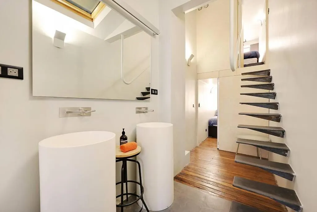 2Br Apart-70M2-Grand Boulevard باريس فرنسا